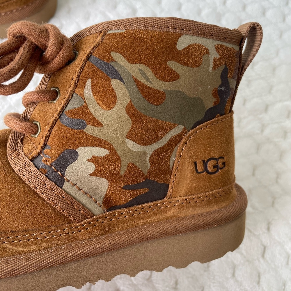 UGG Boys' Neumel II Camo Suede Chukka